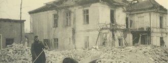 Aufrräumarbeiten Dezember1942(Foto: Krankenhaus Barmherzige Brüder München; Provinzialat des Ordens der Barmherzigen Brüder)